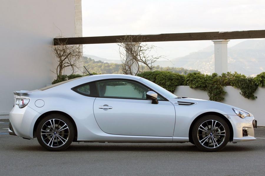  Subaru BRZ 2011 года  (фото 104 из 209)